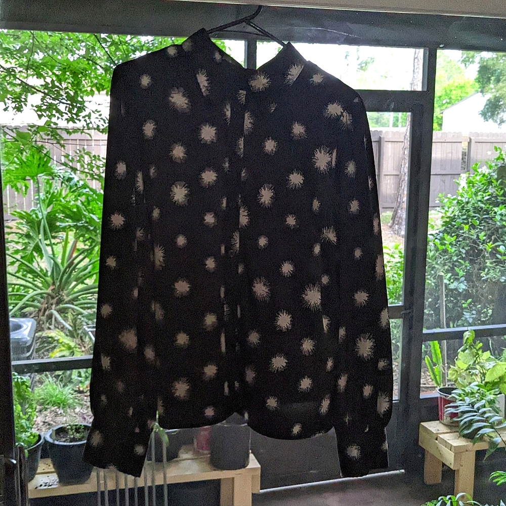 Who What Wear Black and White Dandelion Print Long Sleeve Blouse - XL